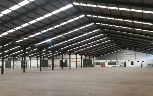 Disewakan Gudang Siap Pakai di Cimahi Bandung Barat, Lahan Luas 6000m2, Akses Kontainer 24 Jam