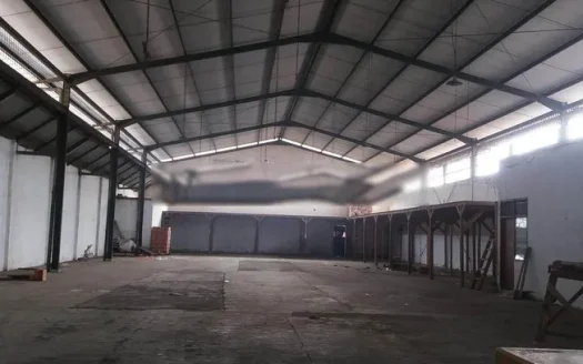 Disewakan Gudang Strategis di Kopo Bandung, Luas 1100m², Akses Kontainer 40 Feet