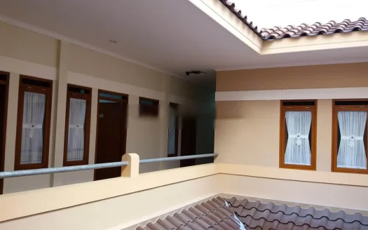 Jual Rumah Kost di Pasteur Bandung Utara, 16 Kamar, Siap Huni, LT 170m² LB 500m²