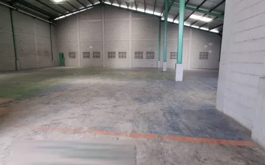 Disewakan Gudang Siap Pakai di Pusat Kota Bandung, LT 615m² LB 500m² – Bebas Banjir