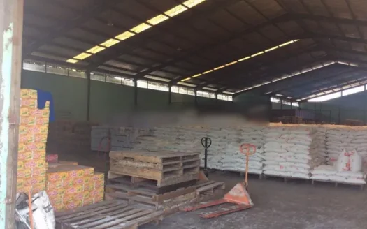 Sewa Gudang Strategis di Bandung: Lahan Luas, Akses Kontainer 40ft.