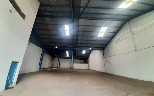 Sewa Gudang Siap Pakai di Kopo Bandung | Akses Tol, Kontainer 40ft. 700m²