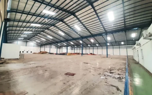 Sewa Gudang Exclusive Gedebage: Siap Pakai, Aman, Lantai Epoxy, Listrik 66 KVA