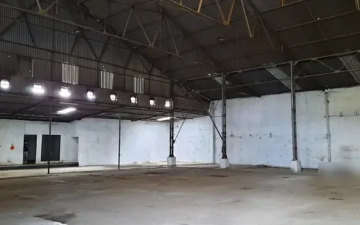 Sewa Gudang Strategis di Pusat Kota Bandung: Akses Tronton, Listrik 10KVA