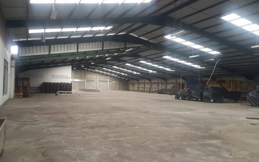 Sewa Gudang Strategis di Gedebage Bandung Timur: Akses Kontainer 24 Jam, LB 5.500m² LT 4.000m²