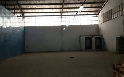 Disewakan Gudang Strategis di Cigondewah Bandung, Luas 500m², Akses Kontainer 40ft