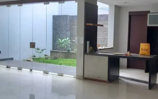 Disewakan Gudang Strategis di Jln. Caringin Bandung, LT 1900M², Akses Tol. Harga Nego